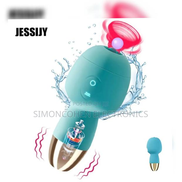 Ultimate Pleasure Vibrator With Clit Sucker - main view