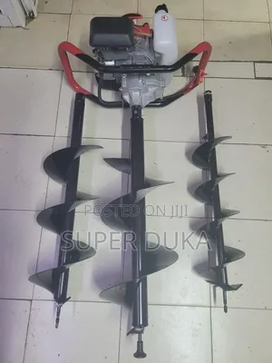 Hawking Earth Auger. 4 Stroke Pioneer /Honda 3 Blades Earth Machine.