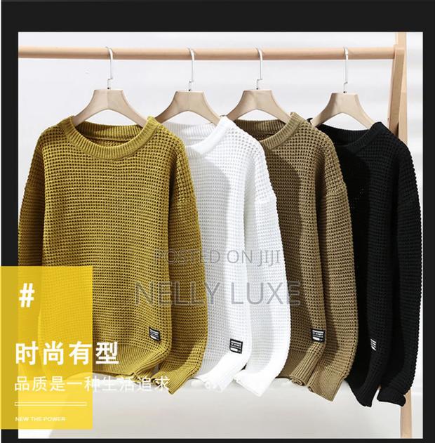 Round Neck Sweater - thumbnail 2