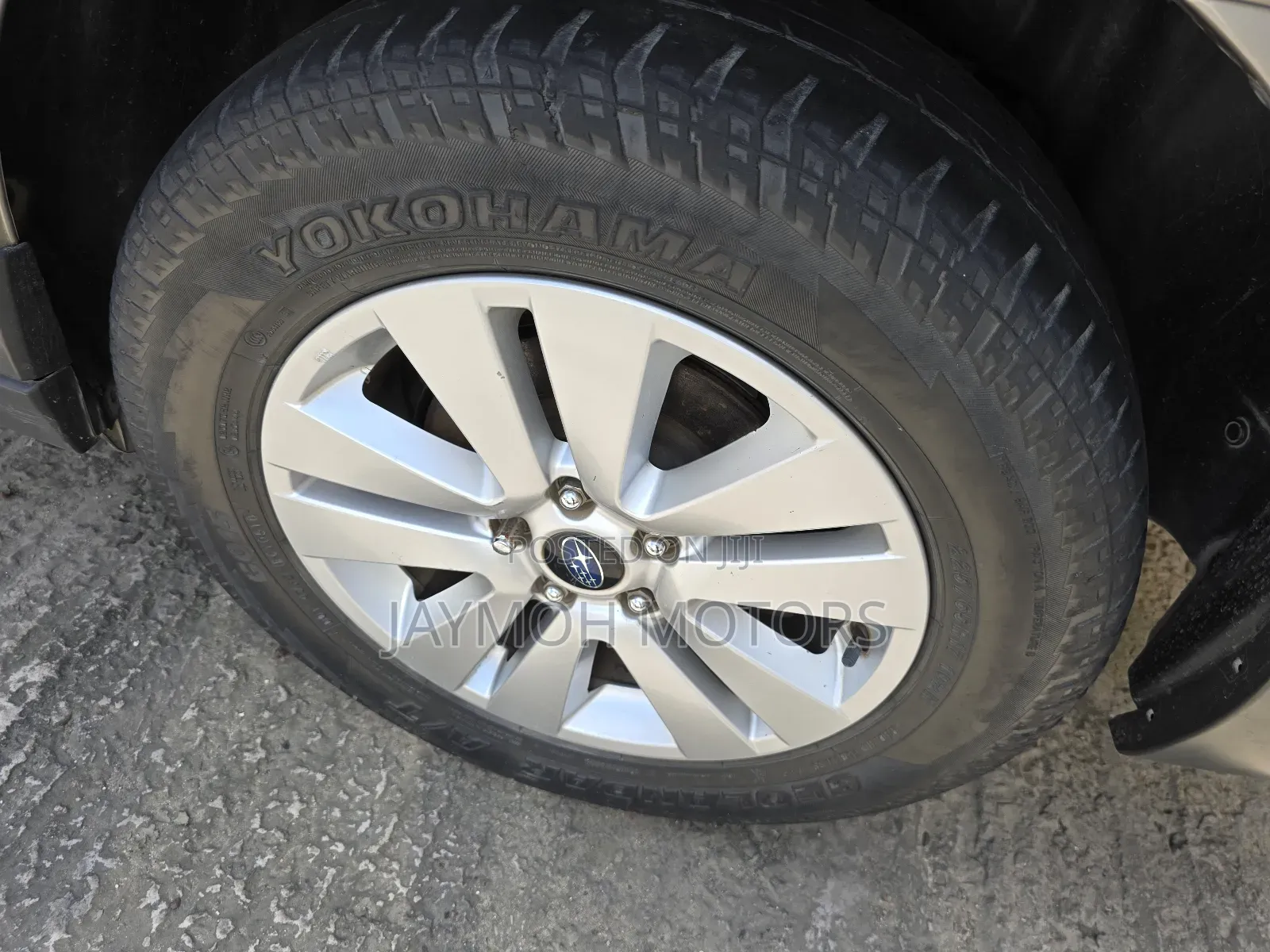 Subaru Outback 2016 Gold