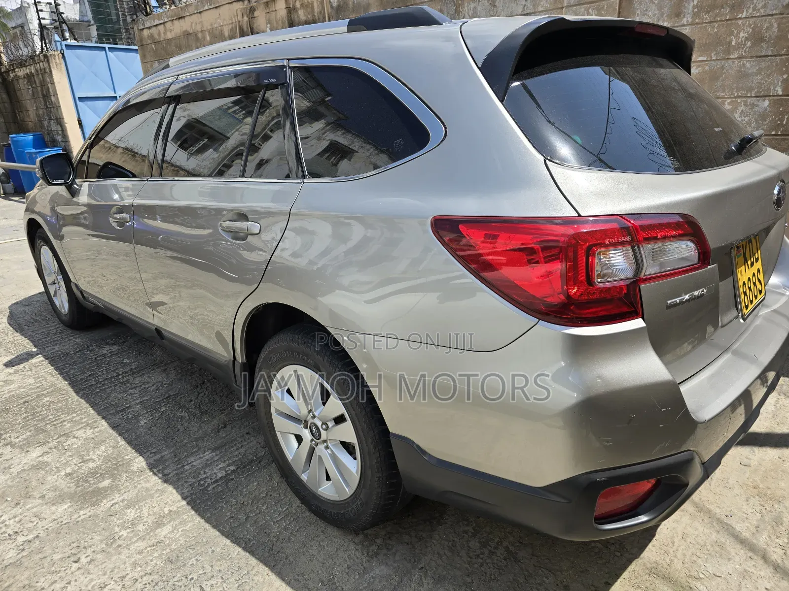 Subaru Outback 2016 Gold
