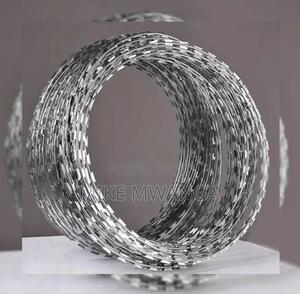 Residential Razor Wire 10m Long - main view