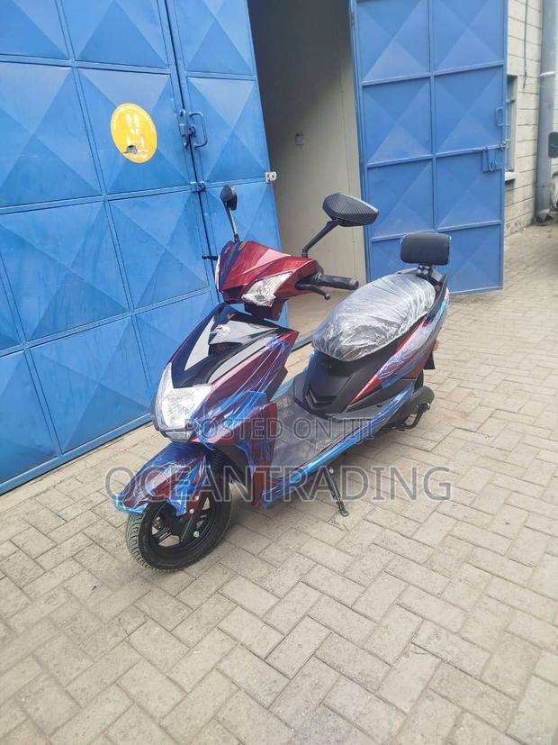 New Motorcycle 2024 Red - main view