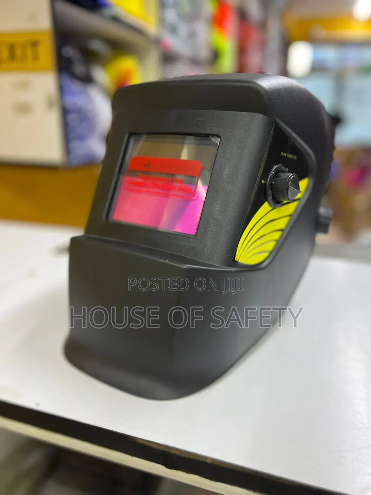 Auto-darkening Safety Helmet