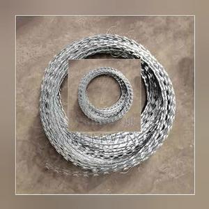 Protection Razor Wire 10m - main view