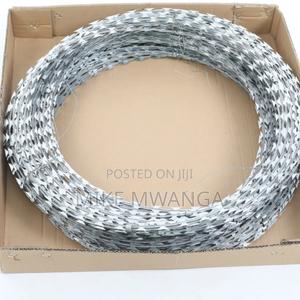 Protective Razor Wire Fencing/10m - main view