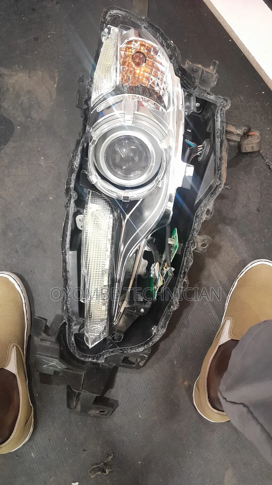 Headlight Projectors