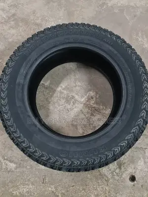 225 /65 R17 Khumo Tyres (All Terrrain) Korea.