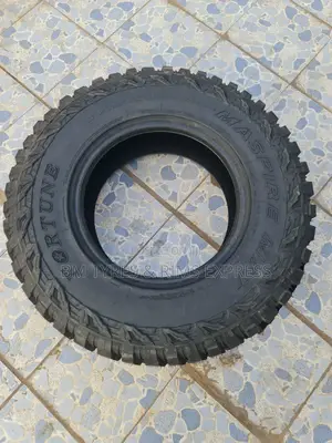 Lt235 /85 R16 Fortune Tyres(Mud Terrrain)
