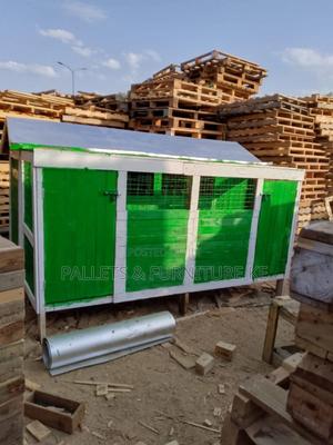 Grand Walk Dog House - thumbnail 2