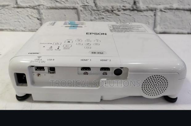 Epson Eb-W55 Projector 3lcd Technology Wxga Eb-W55 Projector - main view