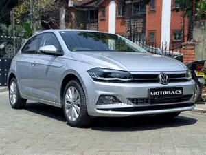 Volkswagen Polo 2018 Silver