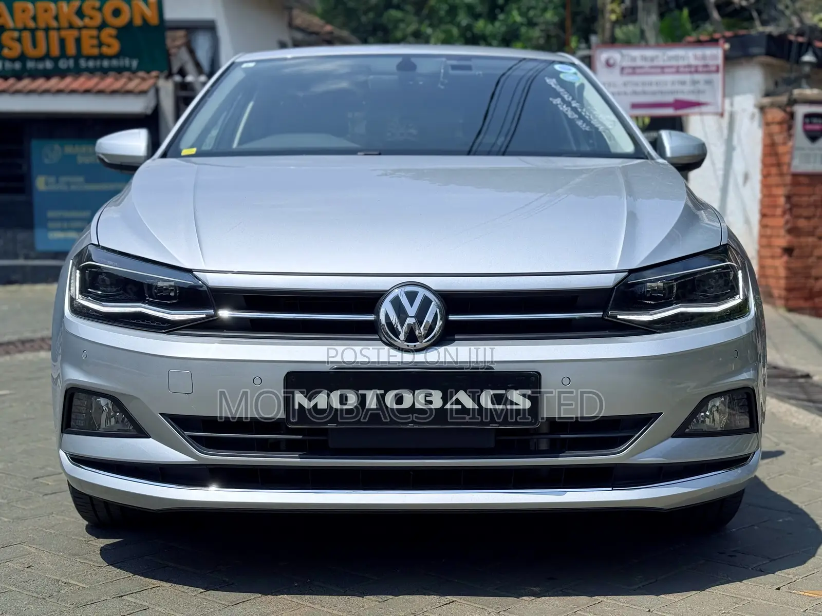 Volkswagen Polo 2018 Silver
