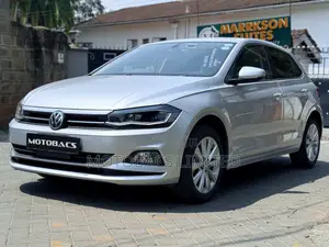 Volkswagen Polo 2018 Silver