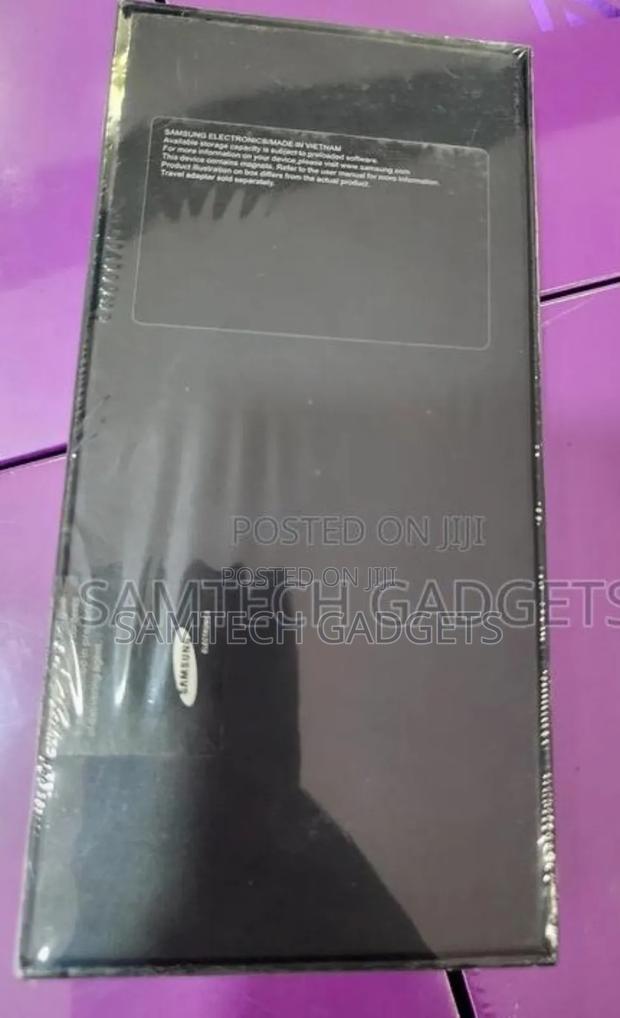 New Samsung Galaxy Z Flip6 512 GB Black - thumbnail 4