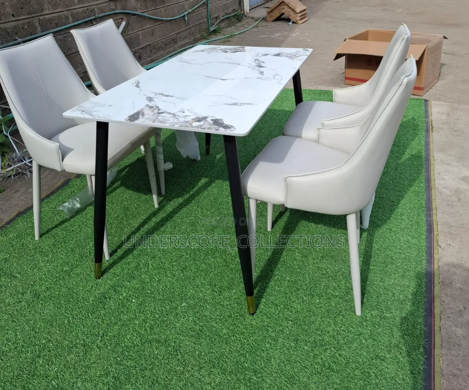 Posh 4 Seater Dinning Table Set