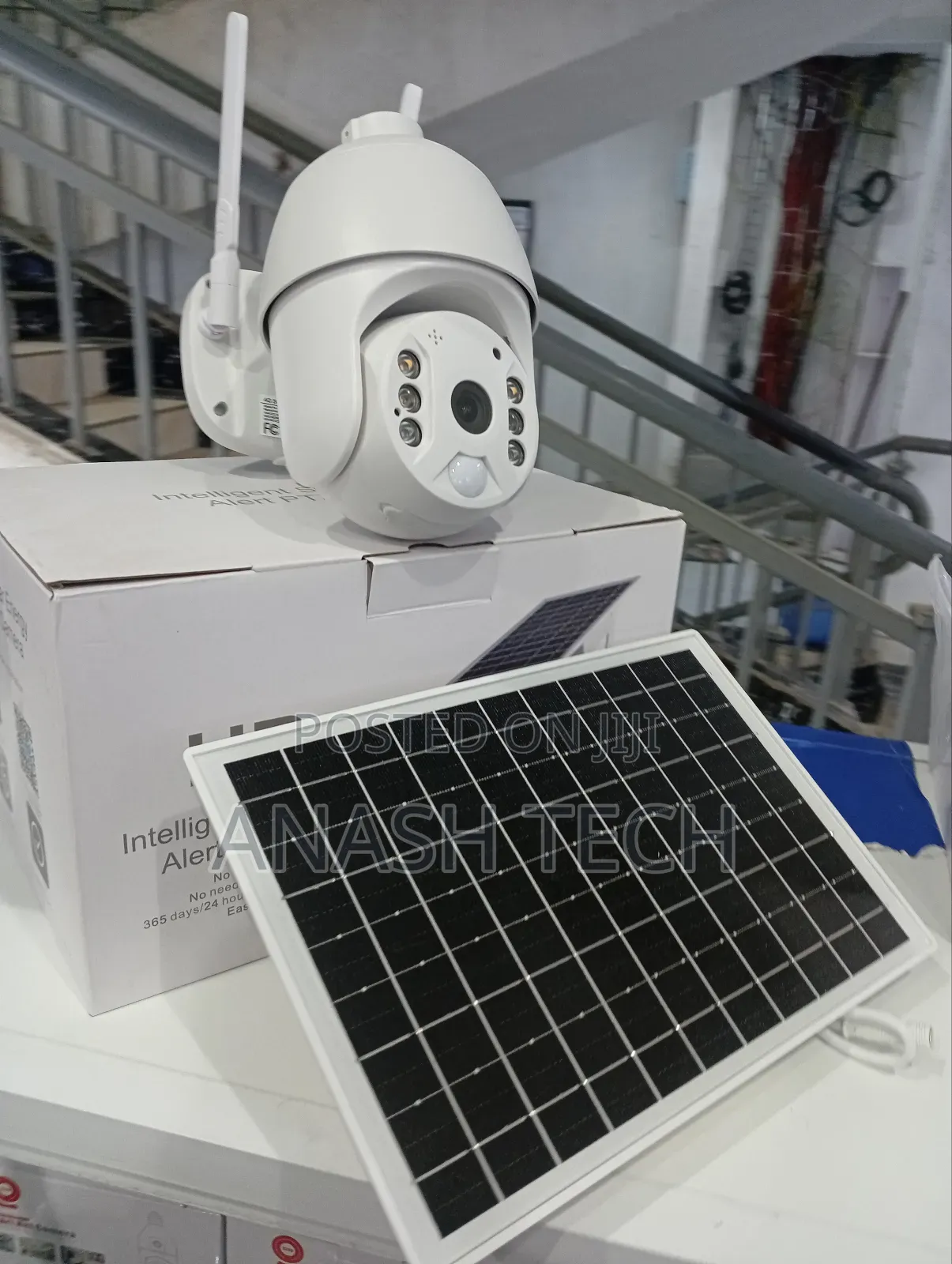 Outdoor Ubox Wifi Solar Powered Camera Wireless