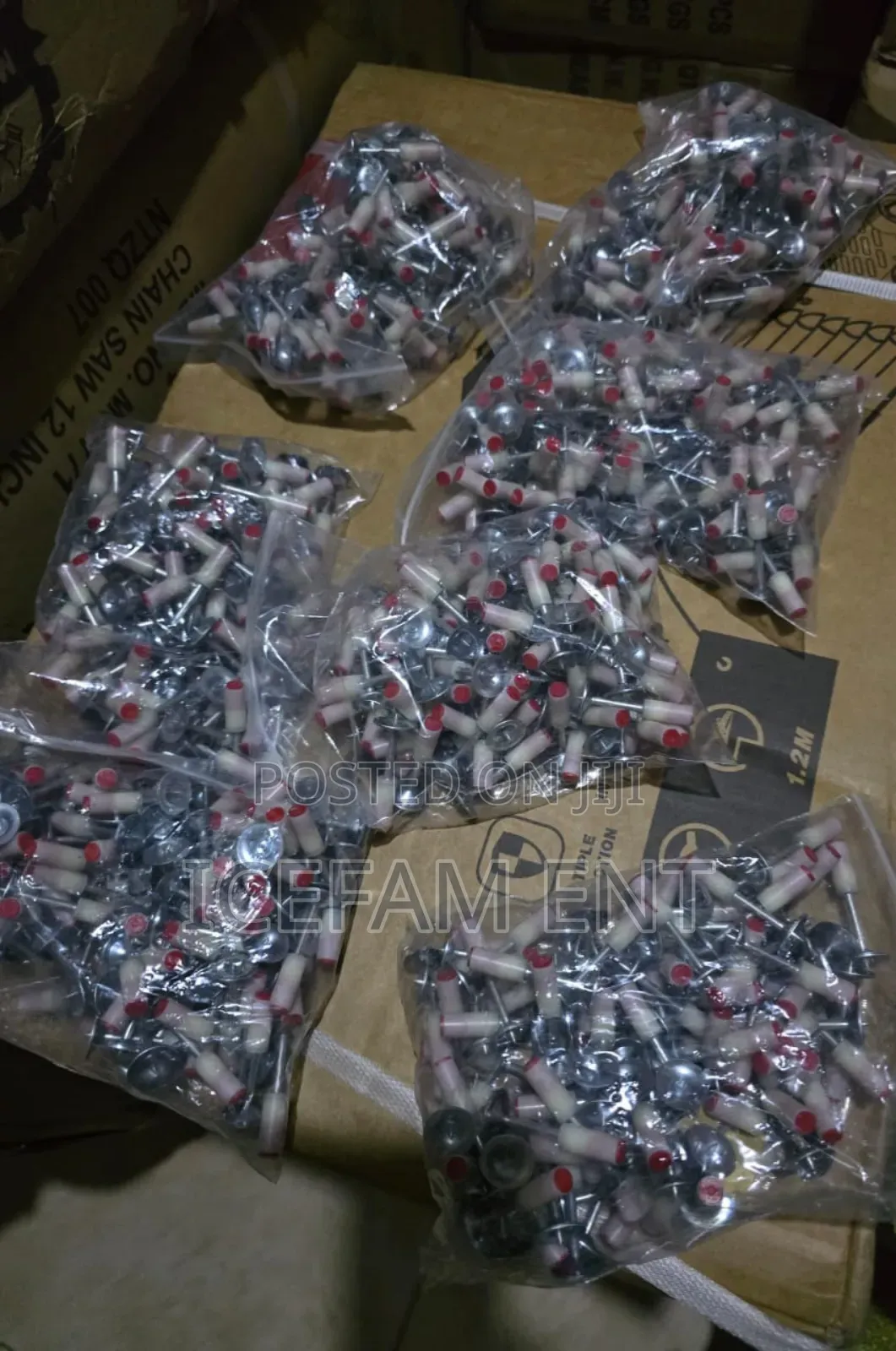 Rivet Nails/100pcs Per Packet Rivet Nails