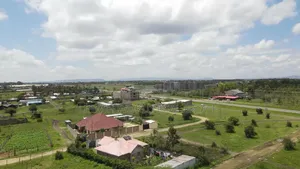 50 by 100 Ft Plots , Highway Namanga