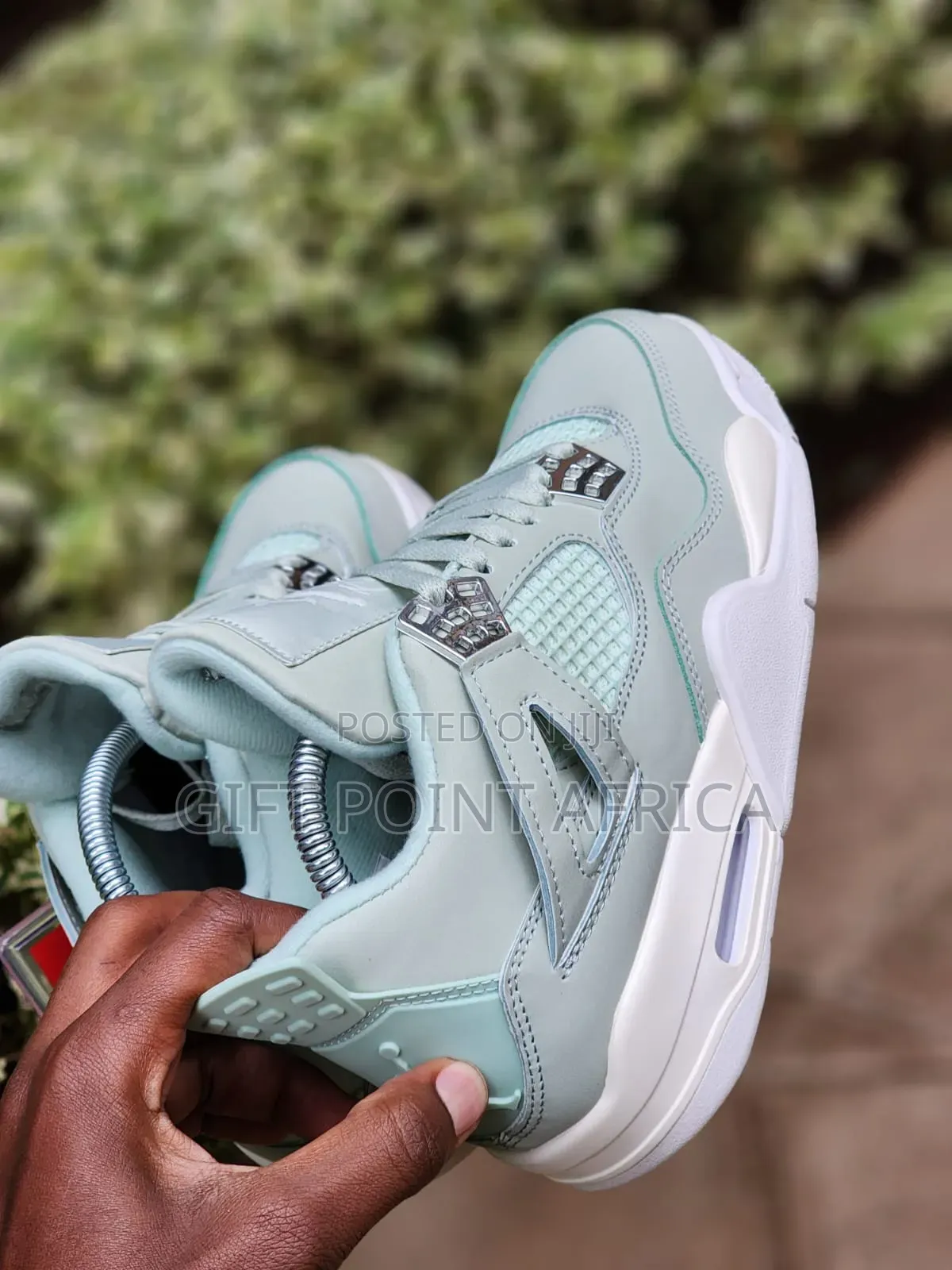 Jordan 4 Retro Seafoam Sail Sneakers