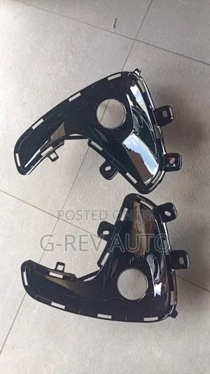 Foglights Covers Vitz 2022