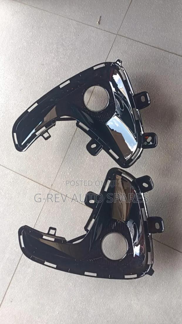 Foglights Covers Vitz 2022 - main view
