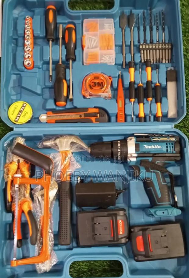 Long Use Drill Set/Makita Cordless Drill Set - main view