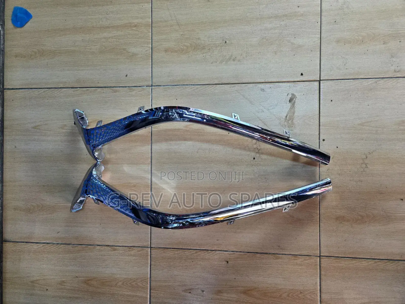 Mazda Axela 2018 Grill Chromes