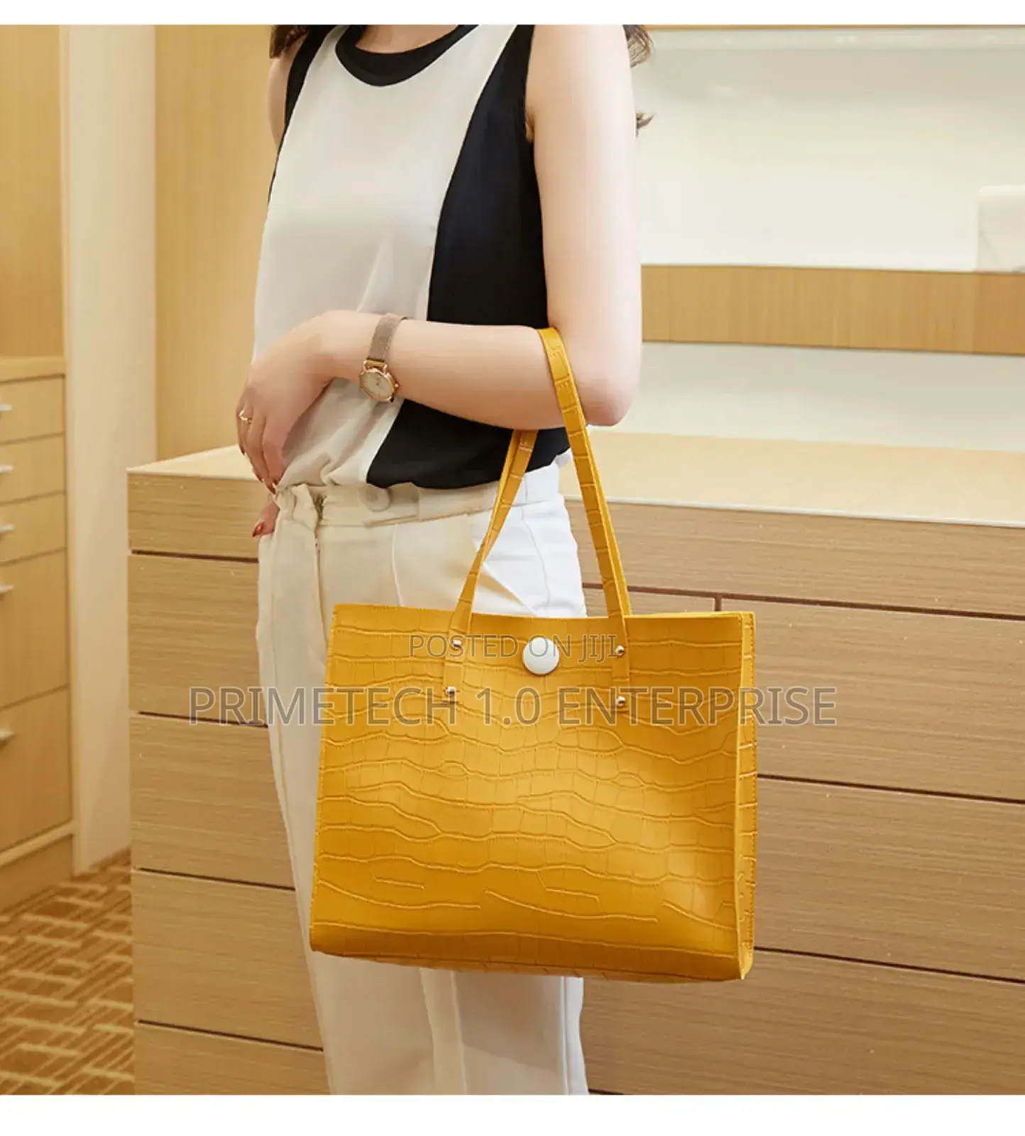 Leather Bags -Pu New