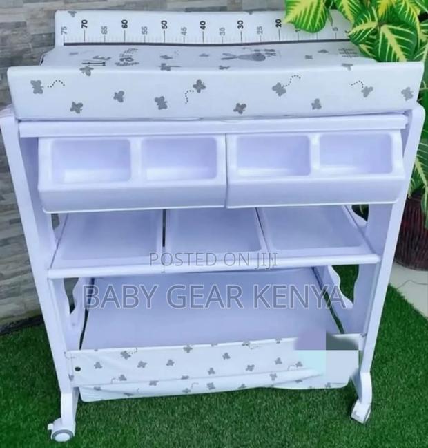 Baby Bathing Station With Changing Table - main view