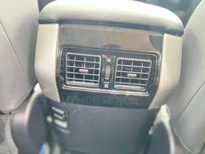 Toyota Land Cruiser Prado 2018