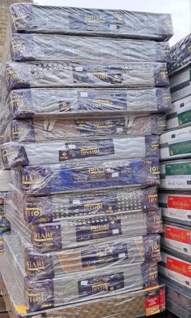 Restocked Johari 4by6 Medium Dessity Mattress - main view