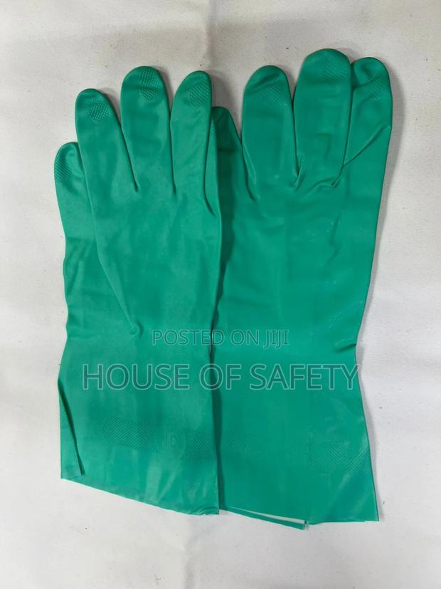 Nitrile Green Gloves