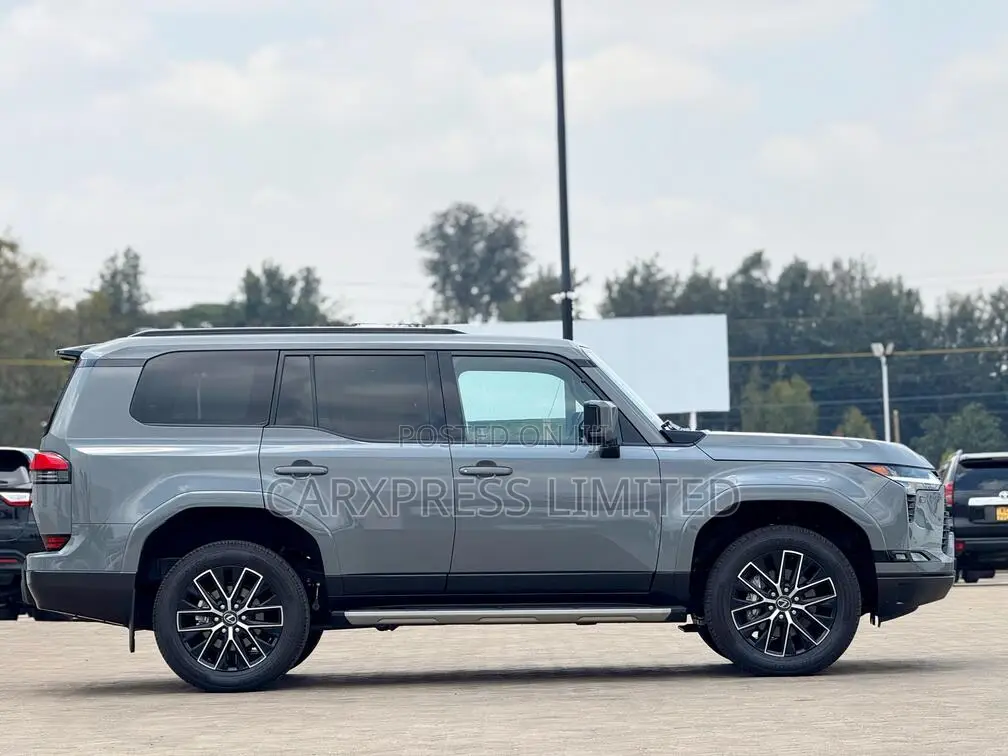 New Lexus GX 550 Overtrail 2024 Gray