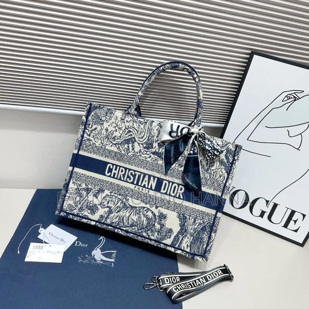 Stylish Bag for Christian Dior