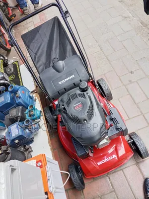 Honda Lower Mower Machine