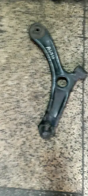 Suzuki Alto Control Arm