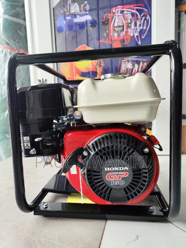 Honda Concrete Vibrator ( Original)