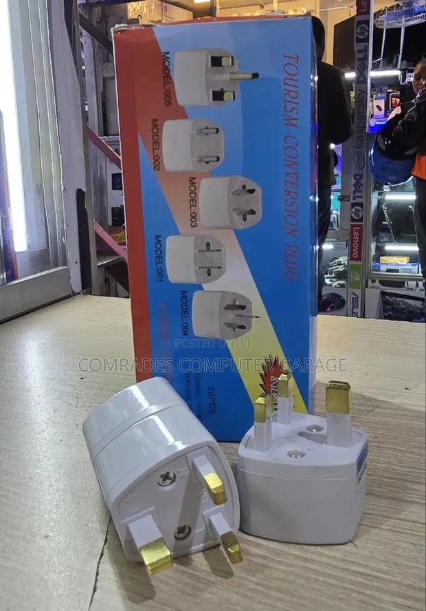 Travel Adapter Uk Plug 3 Pin - thumbnail 3