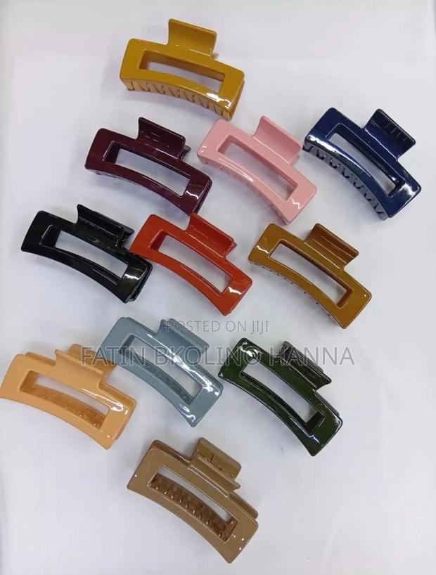 Colored Hair Claws