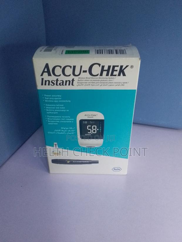 Accu-Check Instant Blood Glucose Meter - main view