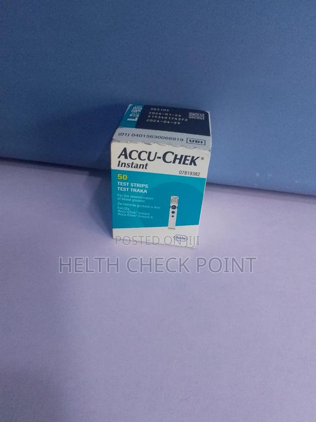 Accu-Check Instant Blood Glucose Strips - main view