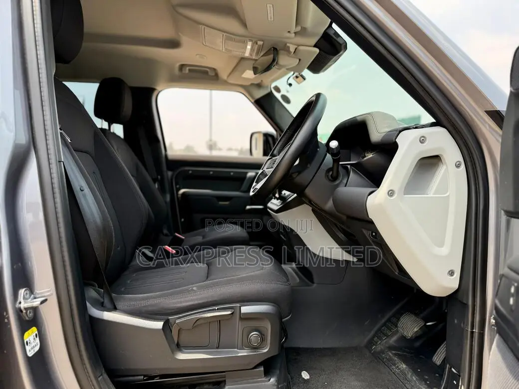 Land Rover Defender 2020 Gray