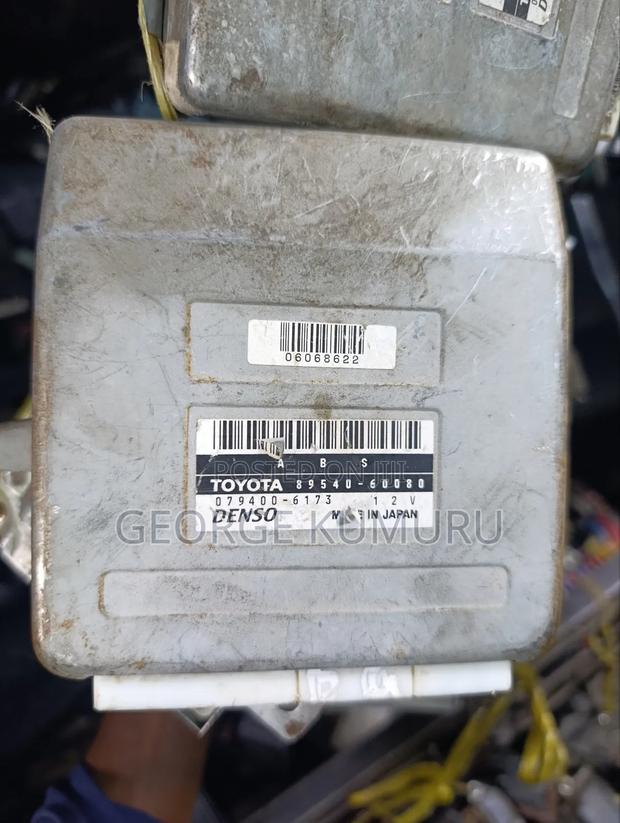 Abs Control Unit Toyota Land Cruiser