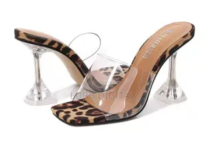 *Clear Heels* Size:*38-43 3 Colours