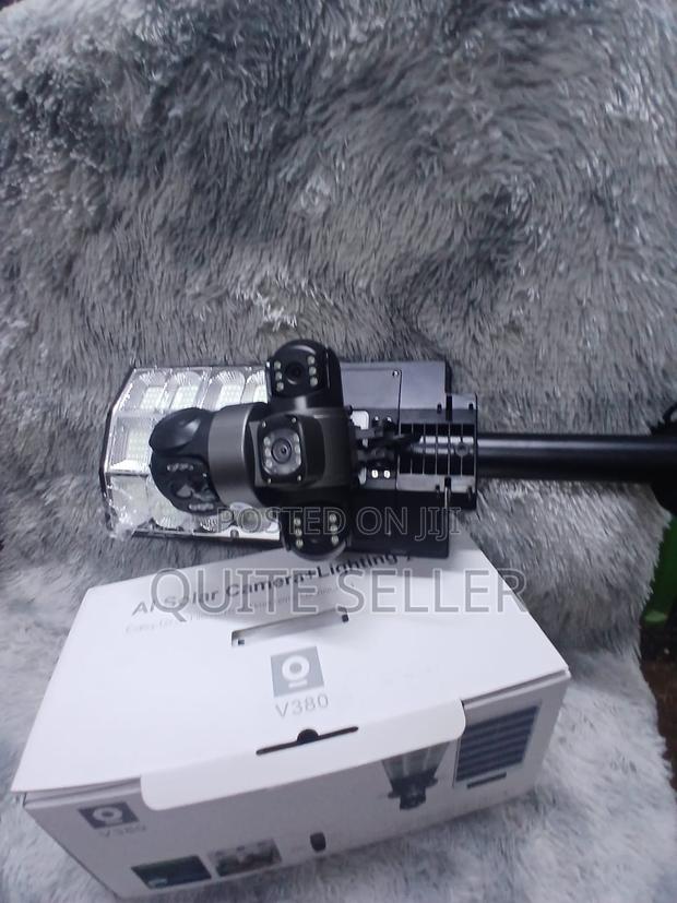 V380pro Outdoor 4g Tripple Len Camera Withsolar Light