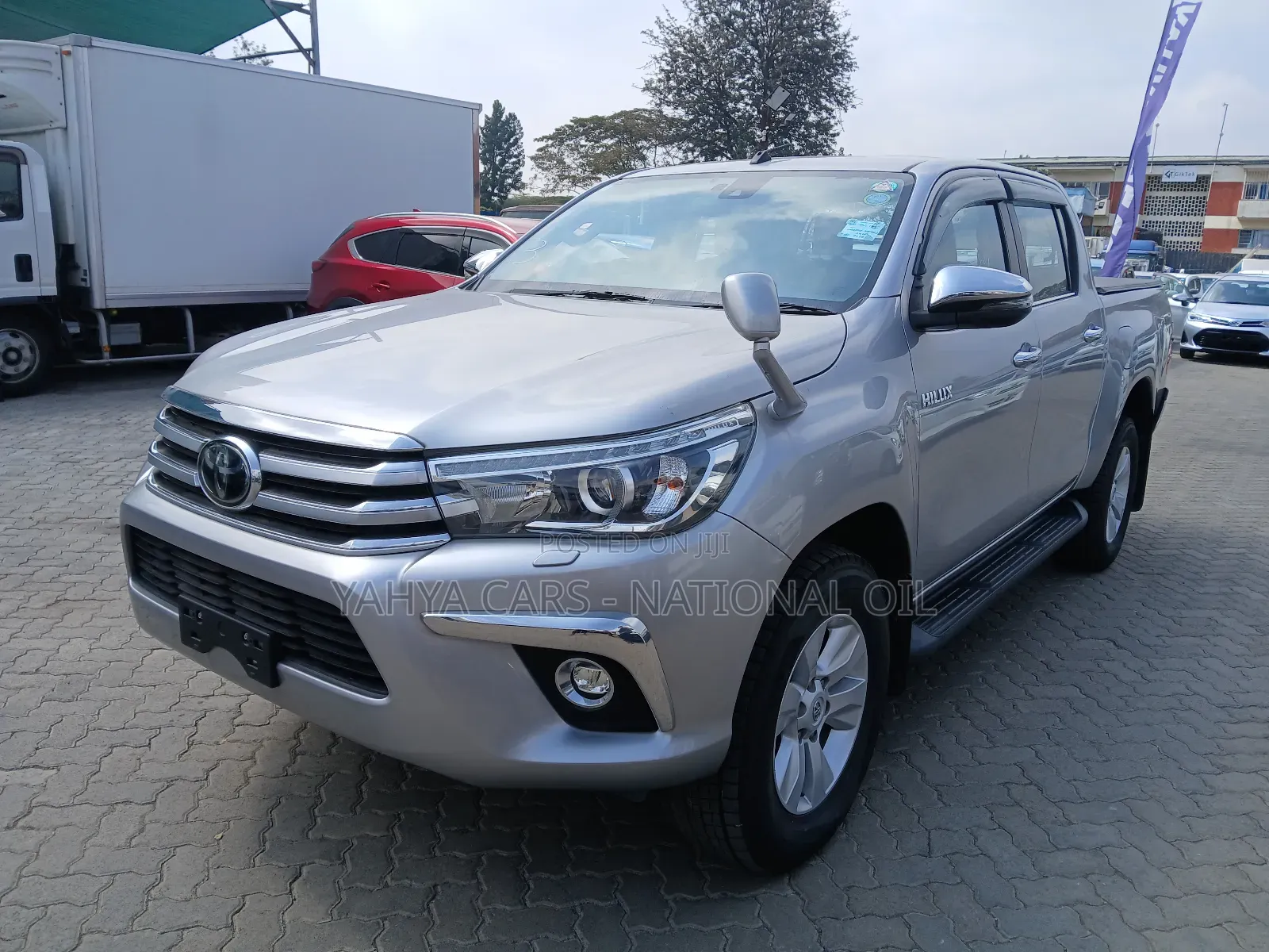 Toyota Hilux Revo Double Cab Deisel 2.4 RWD 2018 Silver