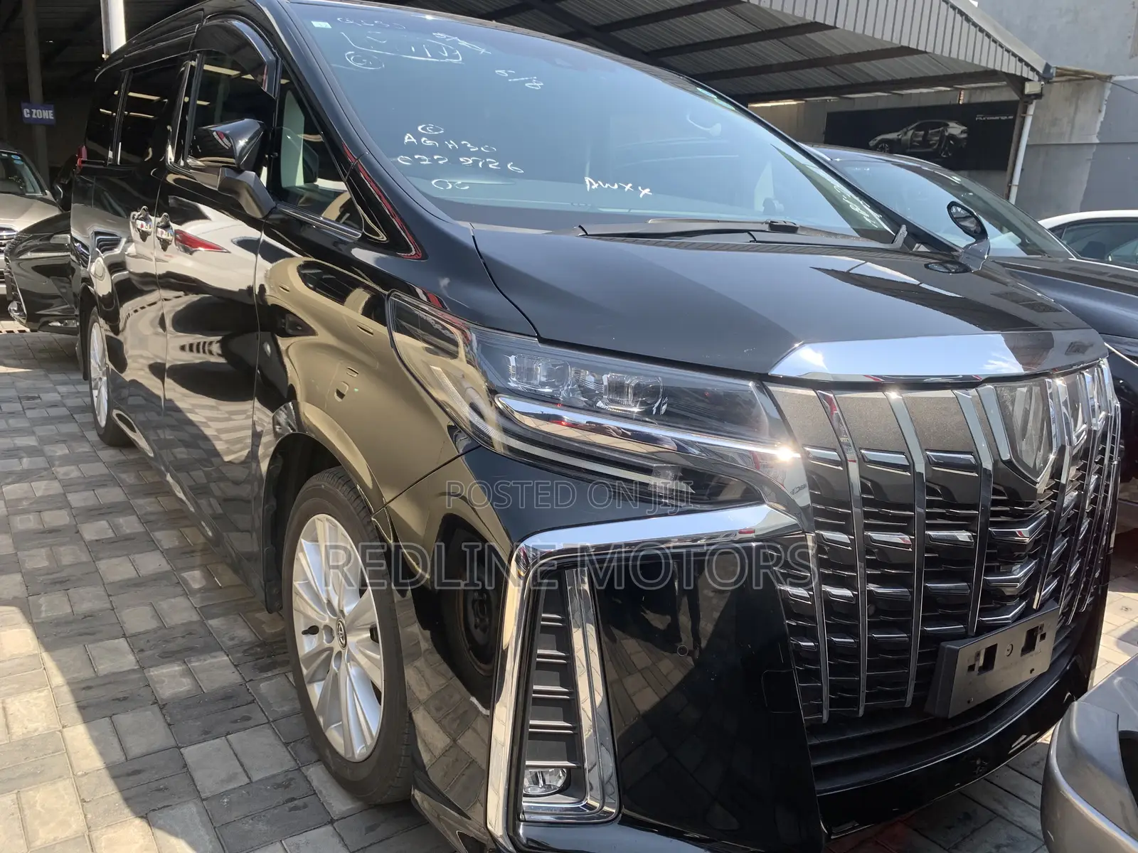 Toyota Alphard 2.5 Petrol AWD 2018 Black