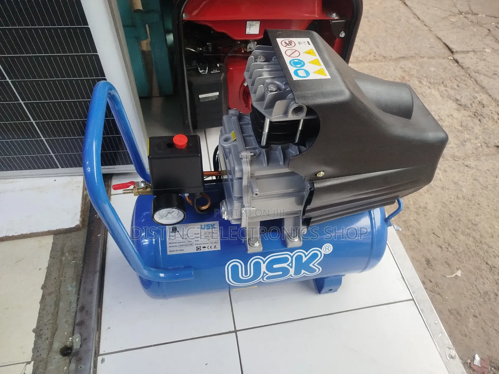 Comporesser Machine