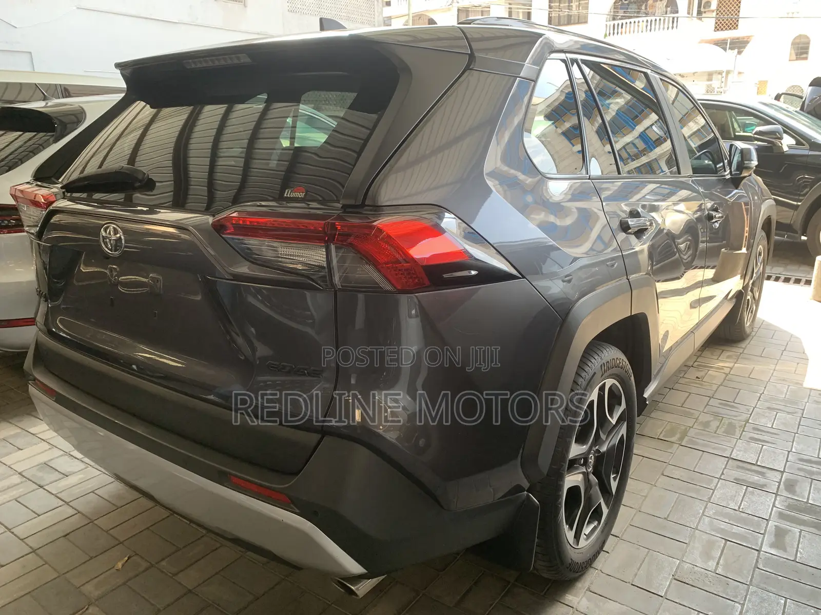 Toyota RAV4 LE AWD 2019 Gray